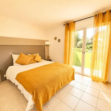 Provencale Climatisee Avec Piscine, Entouree De Verdure Et Au Calme Vila Sainte-Maxime