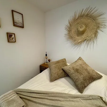 Provencale Climatisee Avec Piscine, Entouree De Verdure Et Au Calme Vila *